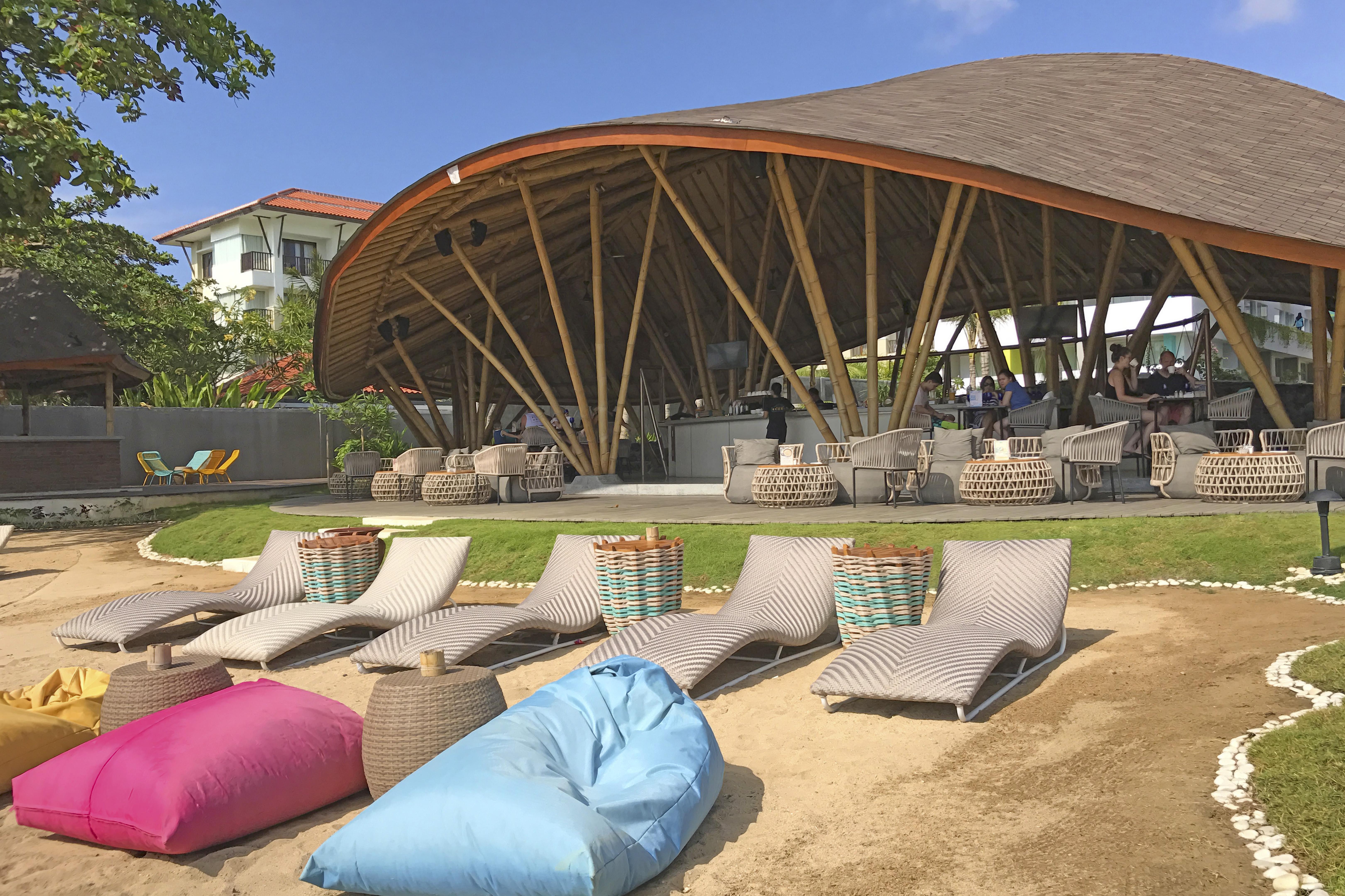 Tijili Hotel Benoa Нуса-Дуа Екстер'єр фото