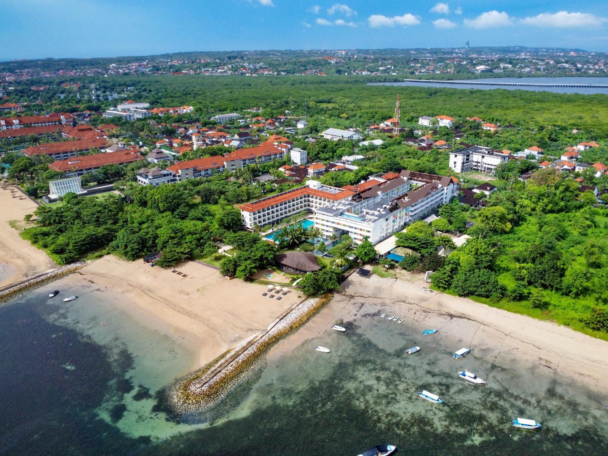 Tijili Hotel Benoa Нуса-Дуа Екстер'єр фото